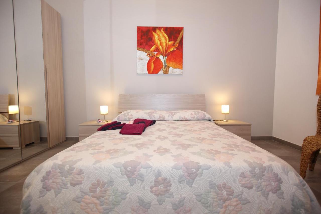 Casa Vignale Apartment อาโวลา ภายนอก รูปภาพ
